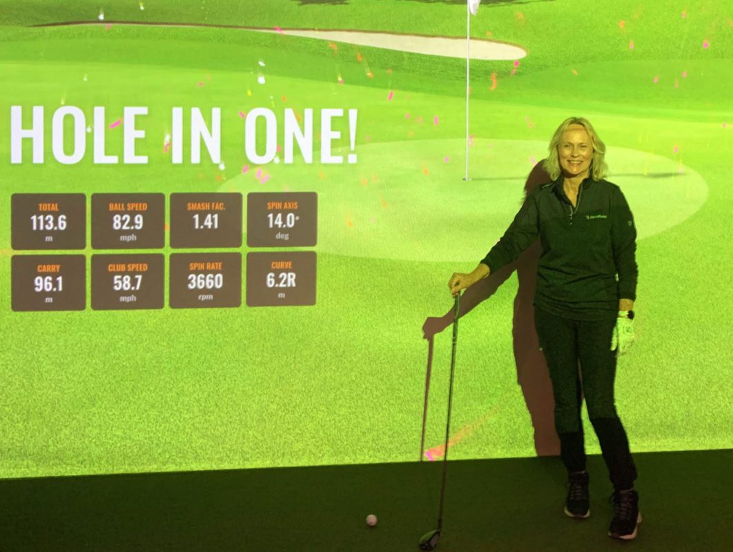hole in one goril sanne 091023 just
